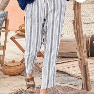 Sundance Breezy White and Navy Blue Striped Pants